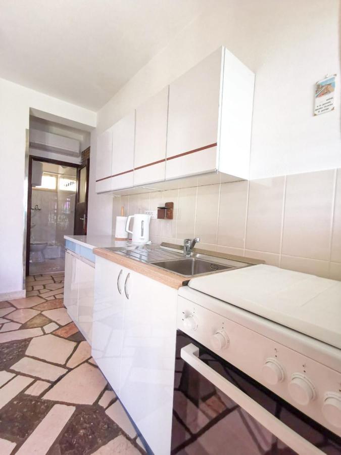 Rumenovic Stanici Exterior photo